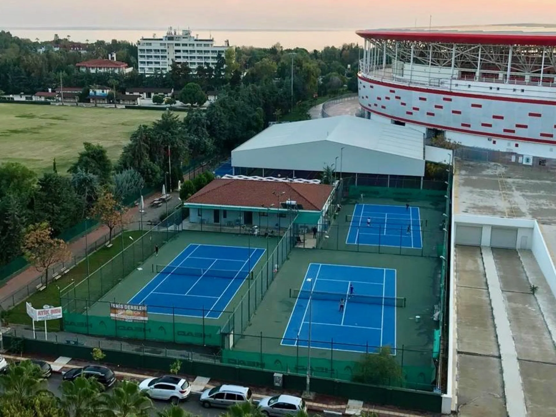 Atik Spor Klübü - Antalya Tenis Kortu