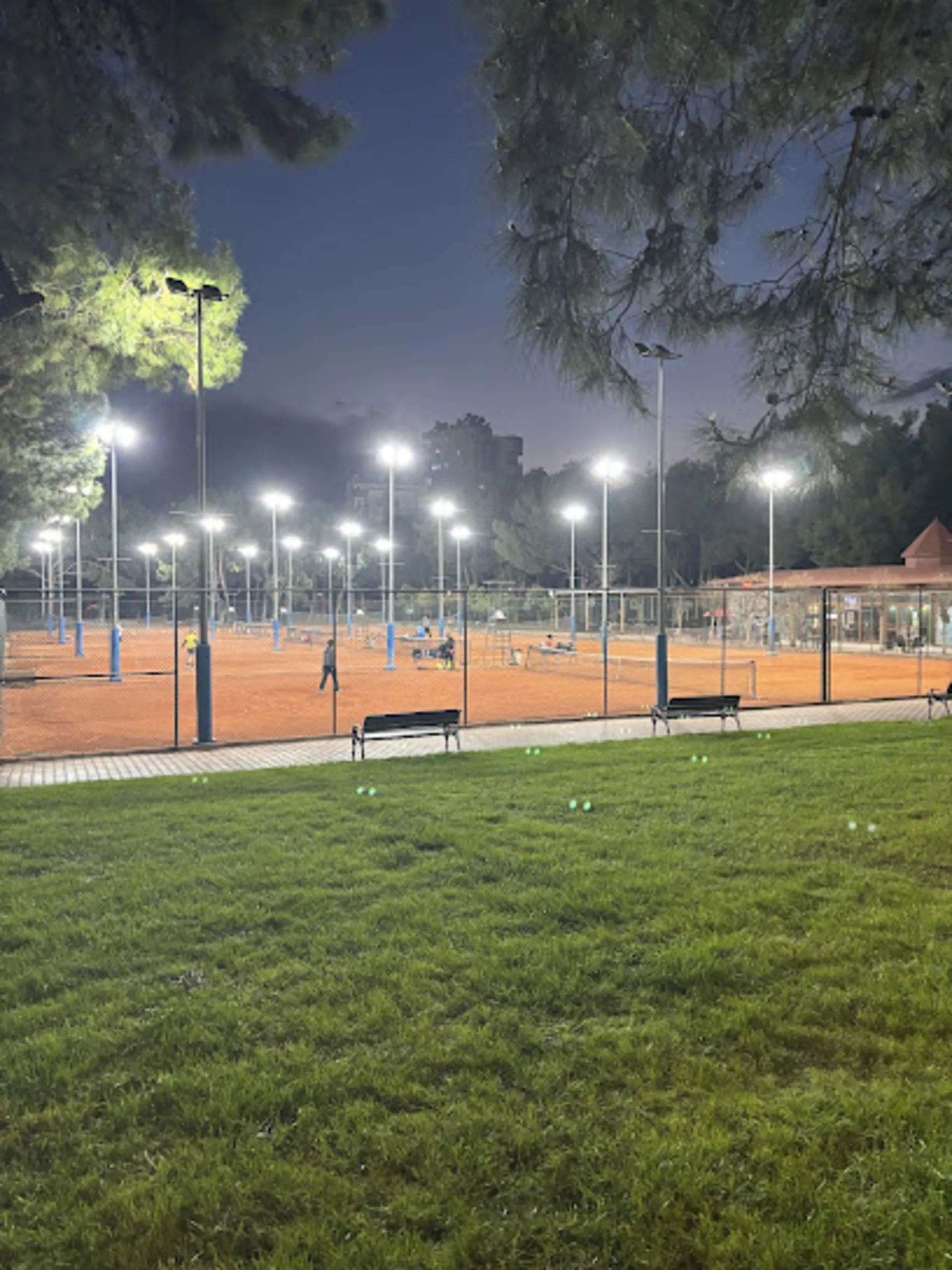 Hayat Park Tenis - Antalya Tenis Kortu
